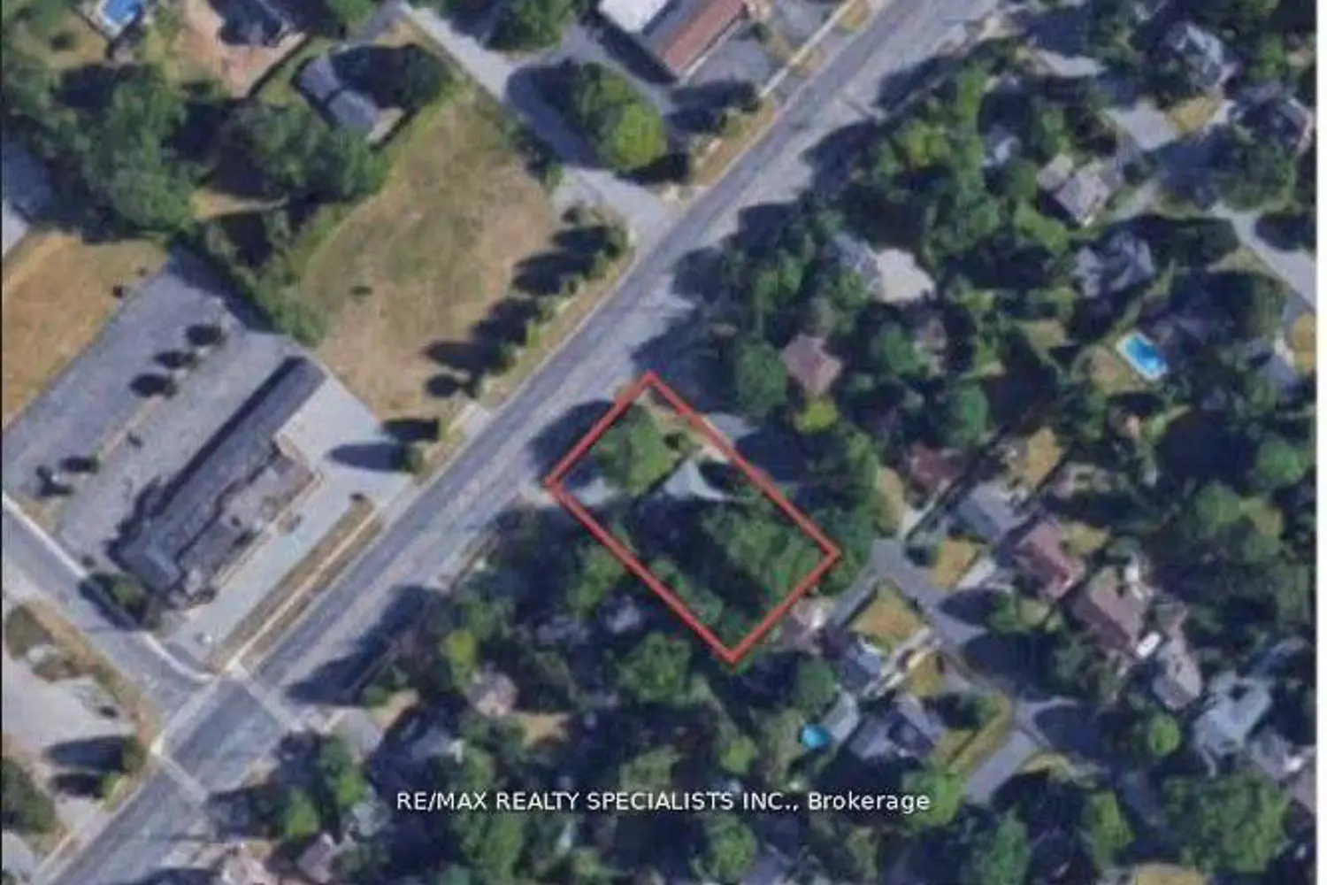 Additional image 5 of 990-992 Birchwood Avenue