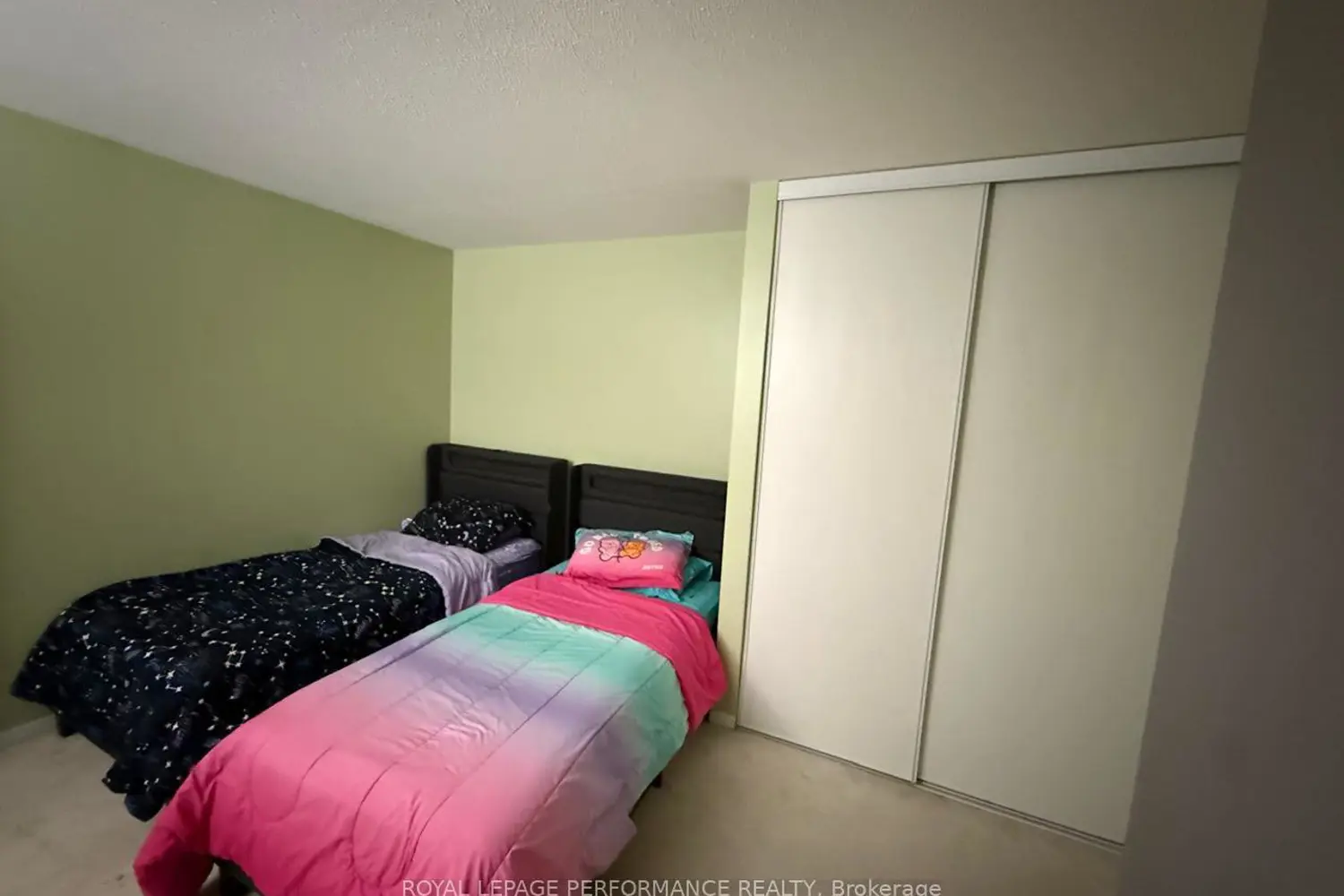 Additional image 14 of 390 Crownridge Drive