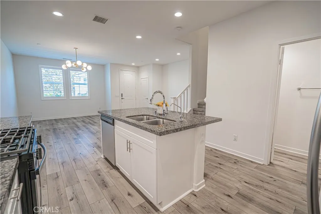 Additional image 22 of 28706 Jardineras Dr, Valencia, CA 91354