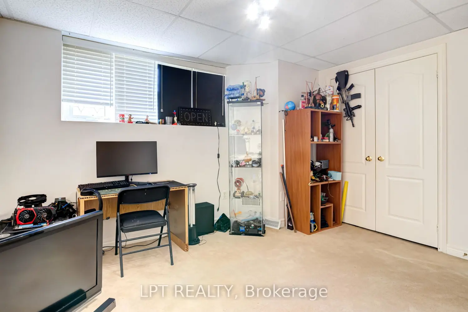 Additional image 19 of 19 Treeline Boulevard