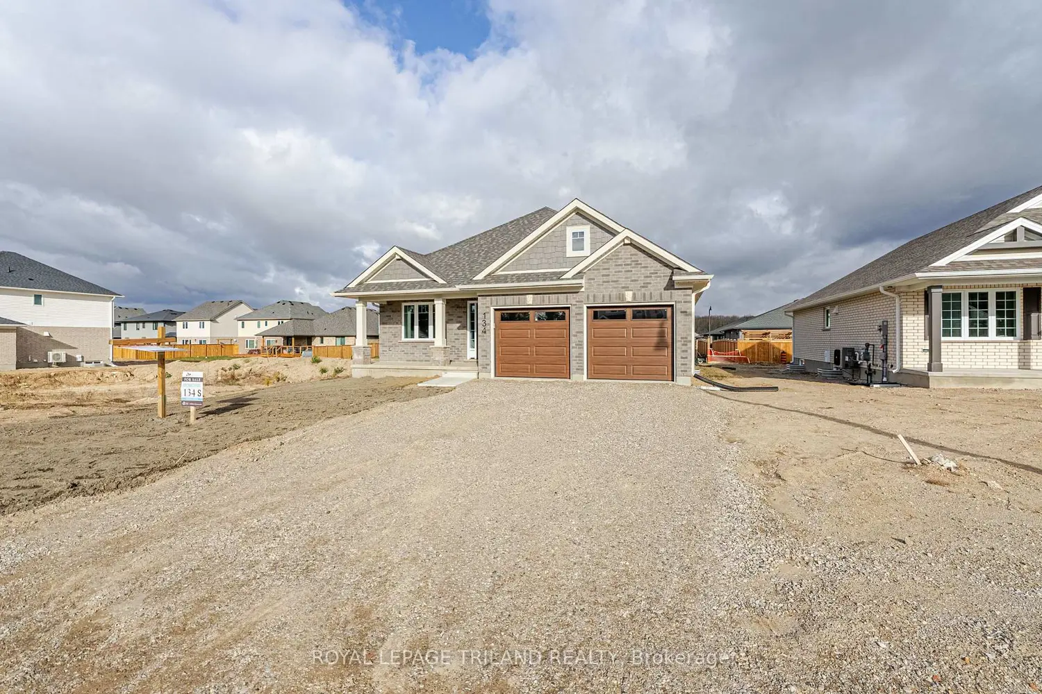 134 Styles Drive photo 2