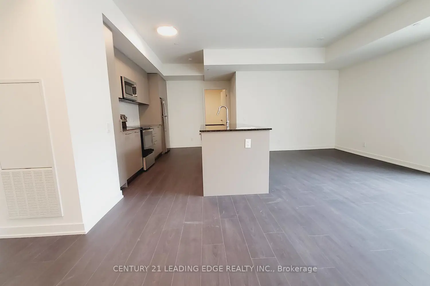 Additional image 18 of 101 Cathedral High Street 216