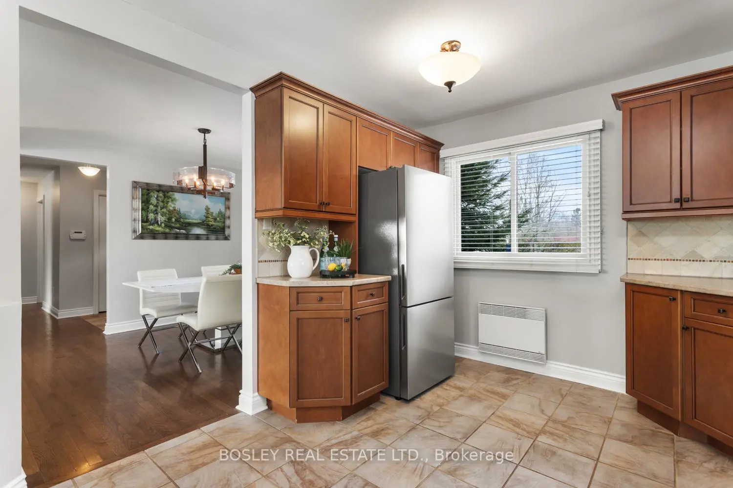 Additional image 6 of 373 Victoria Beach Road