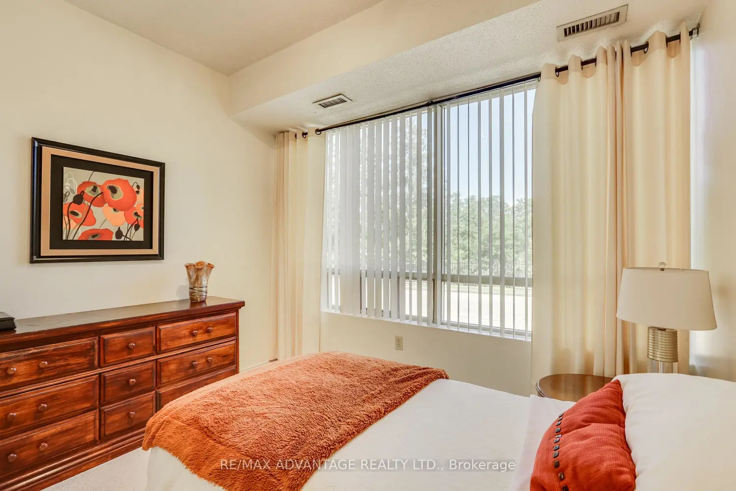 Additional image 13 of 521 Riverside Drive 105