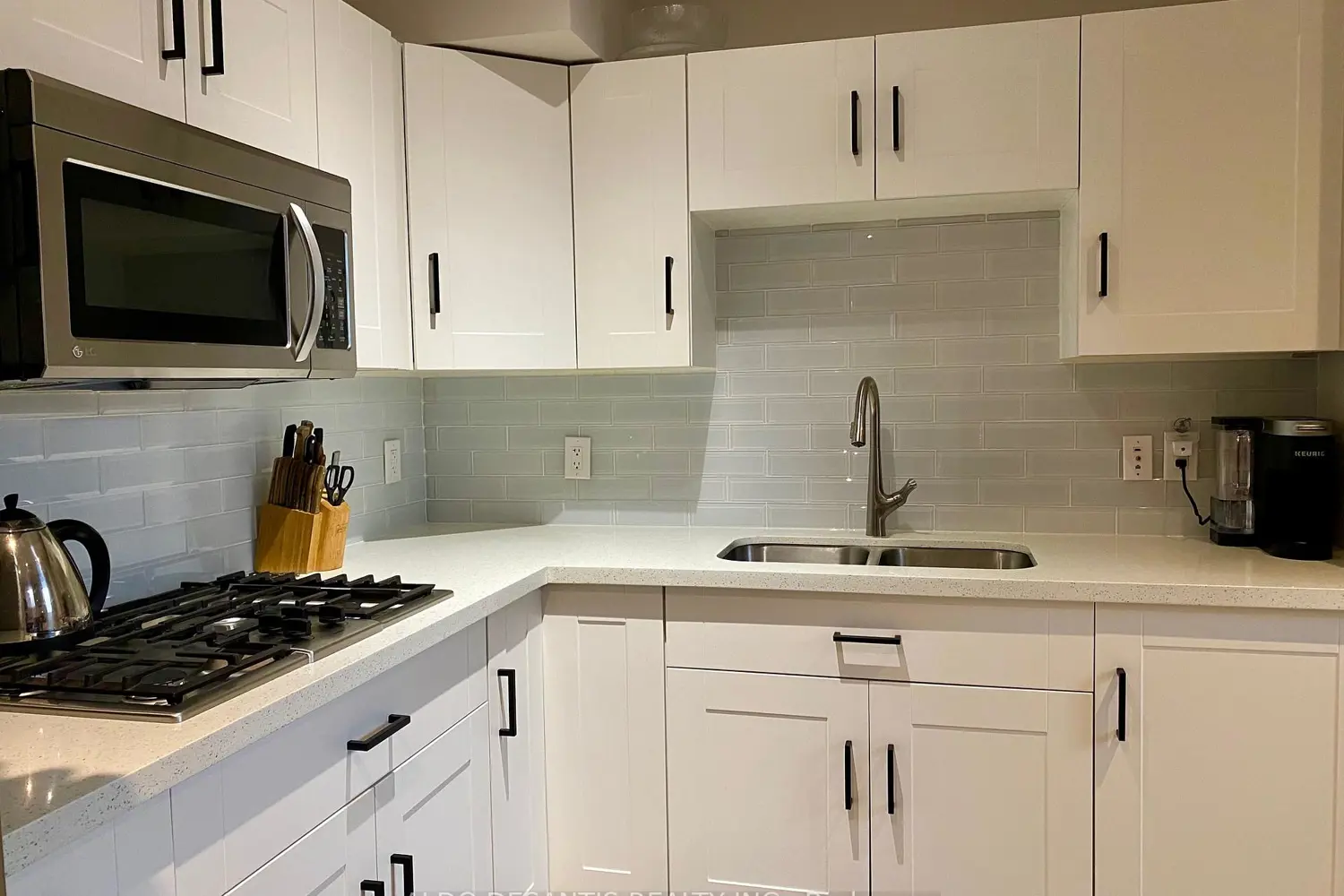 Additional image 15 of 42 Jane Street