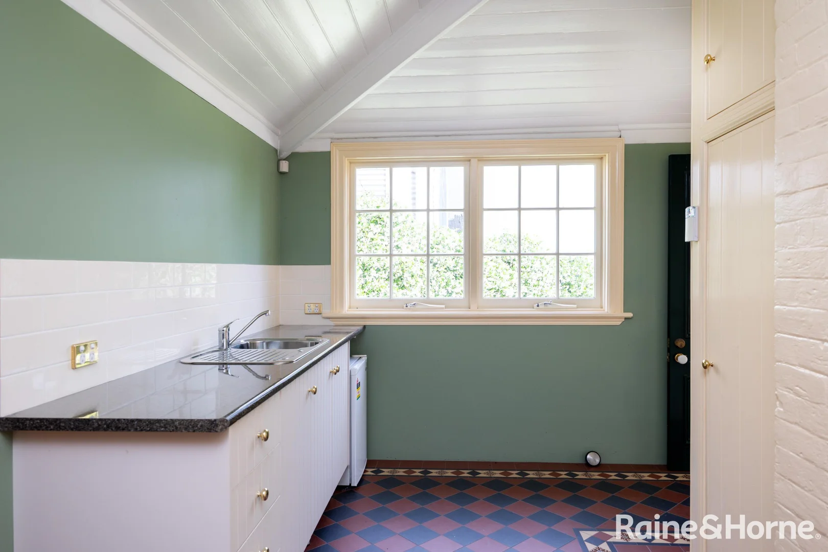 Additional image 14 of 67 - 69 Princes Highway 'The Old Bakery', Milton NSW 2538