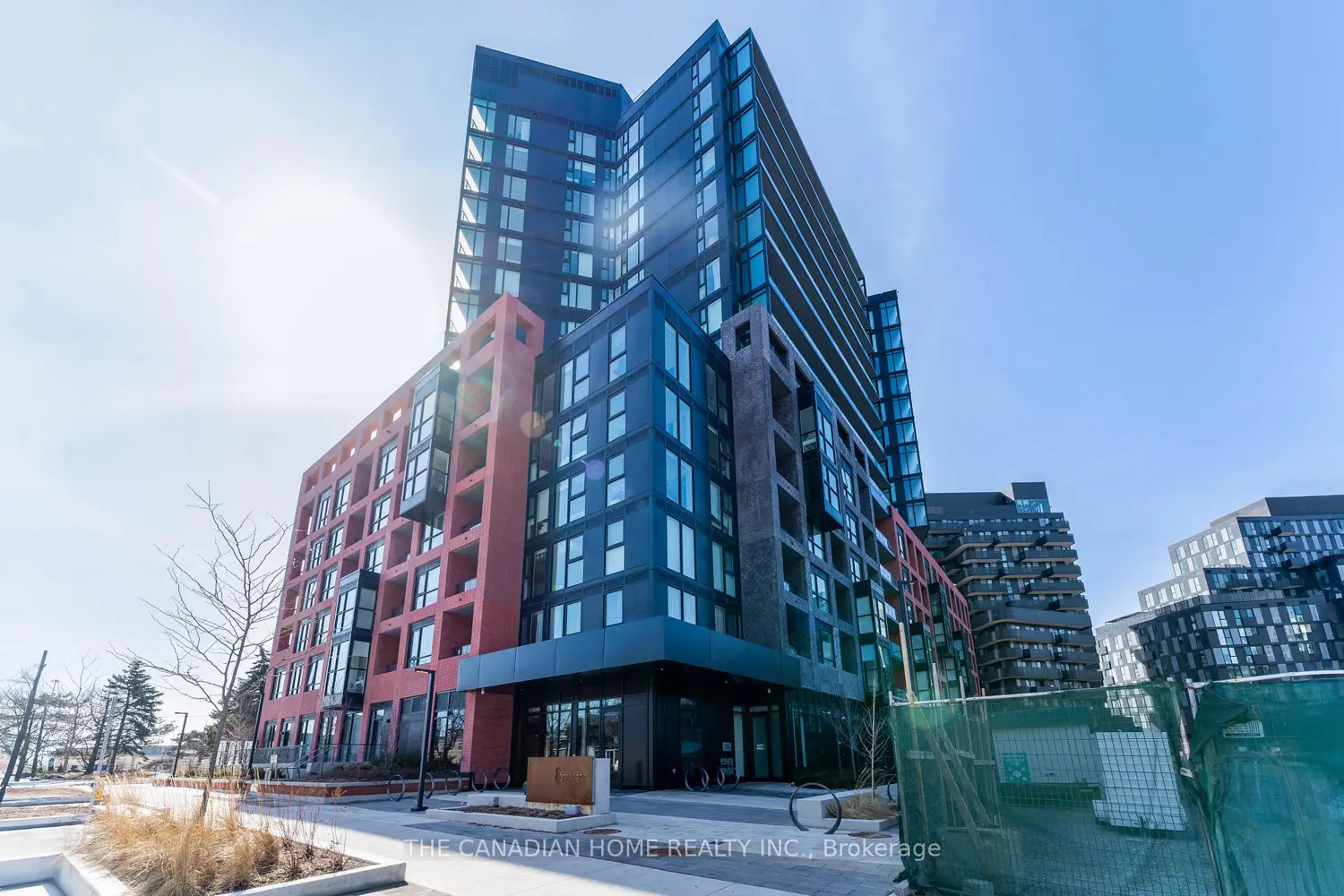8 Tippett Road 1511