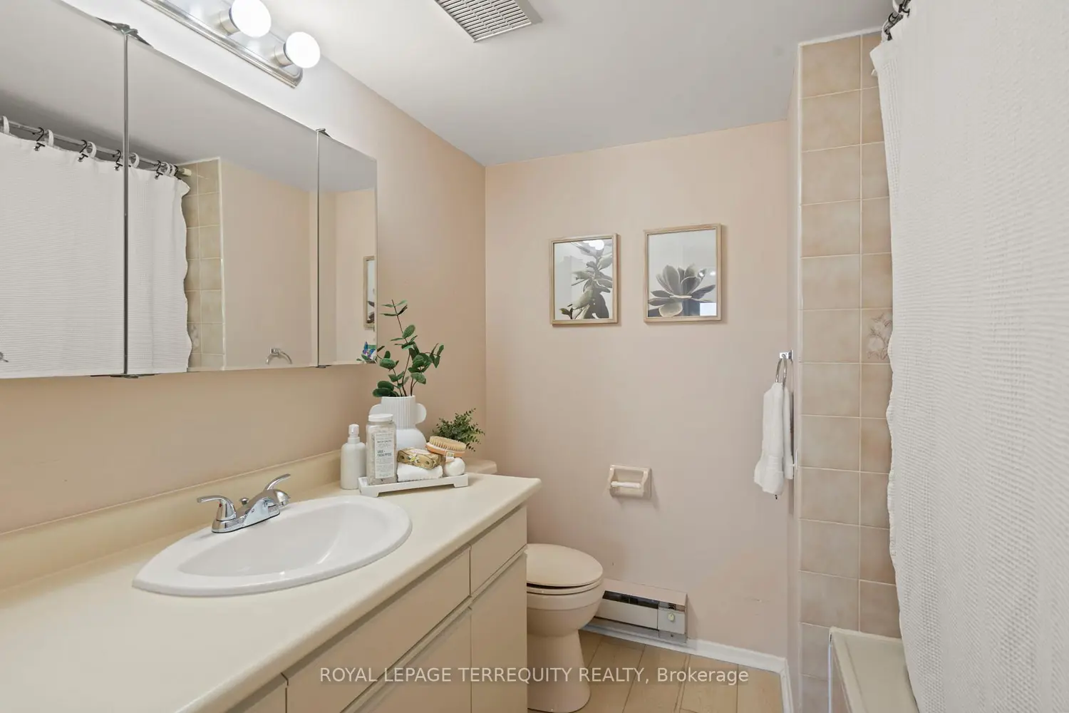 Additional image 9 of 41 Ash Street 304