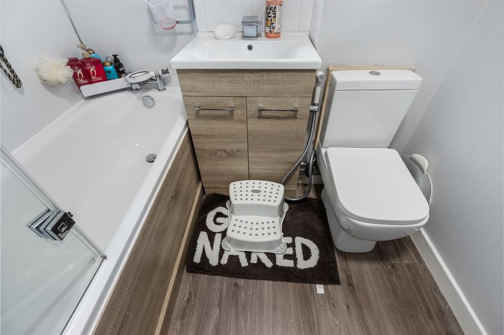 Additional image 16 of 3 bed semi-detached house for saleBreval Crescent, Clydebank G81