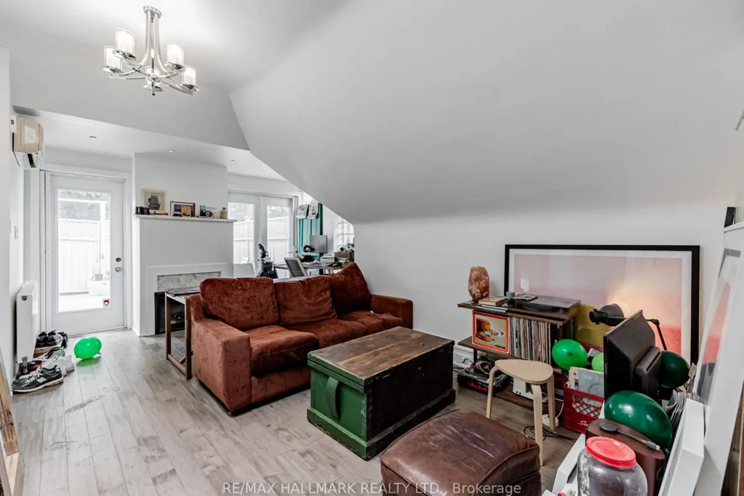 Additional image 7 of 50 Rose Avenue