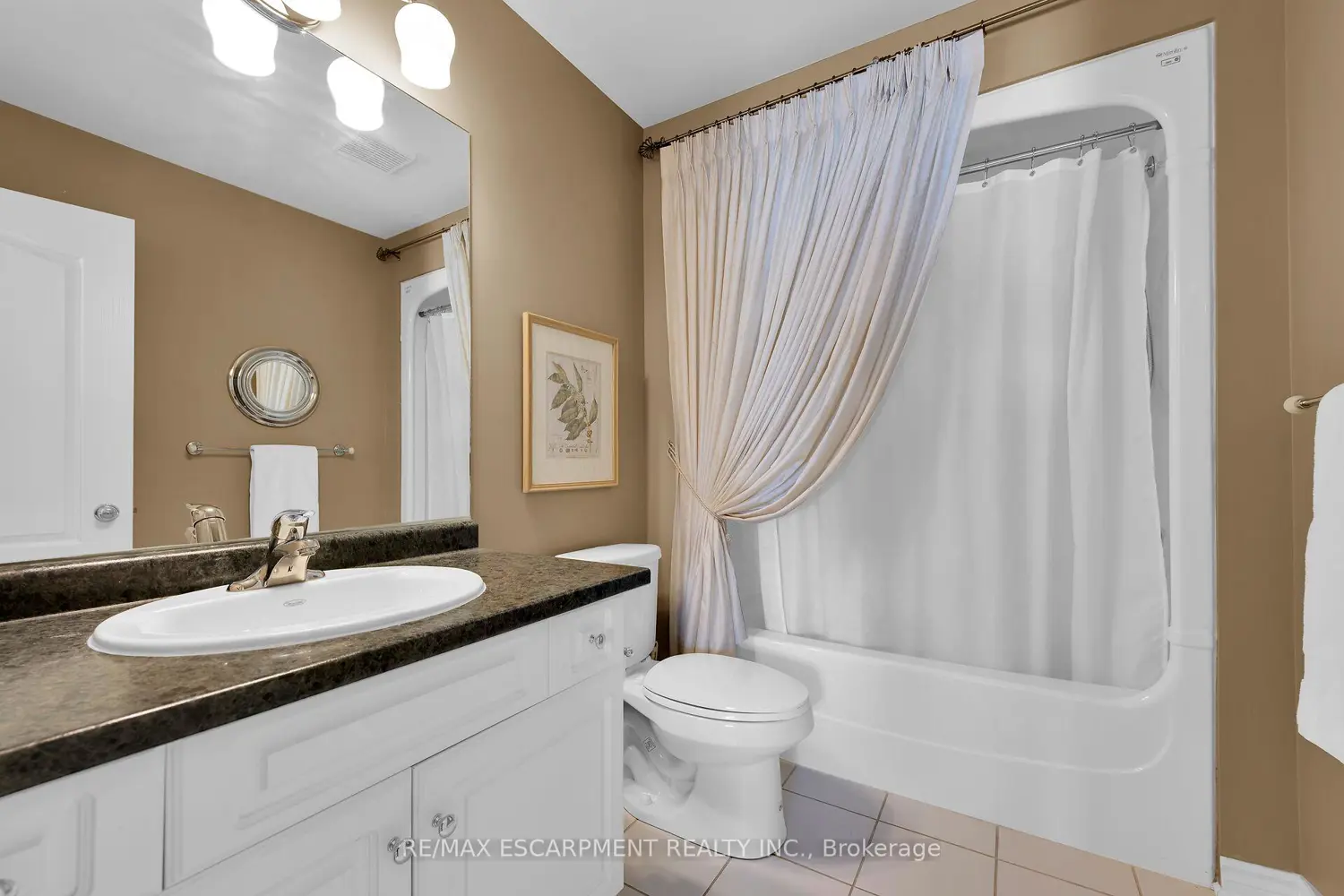 Additional image 7 of 1439 Niagara Stone Road 18