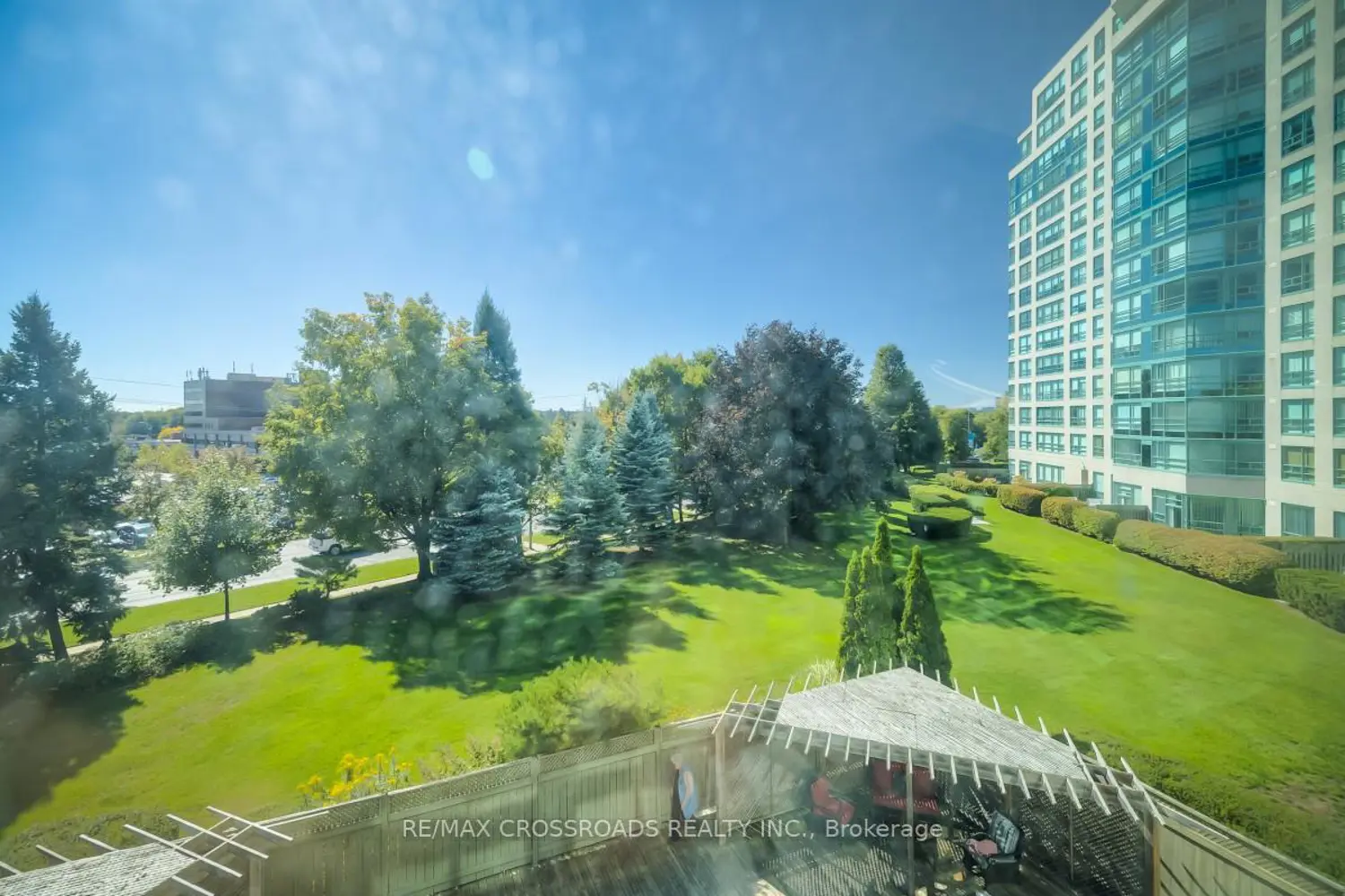 Additional image 14 of 7825 Bayview Avenue 304