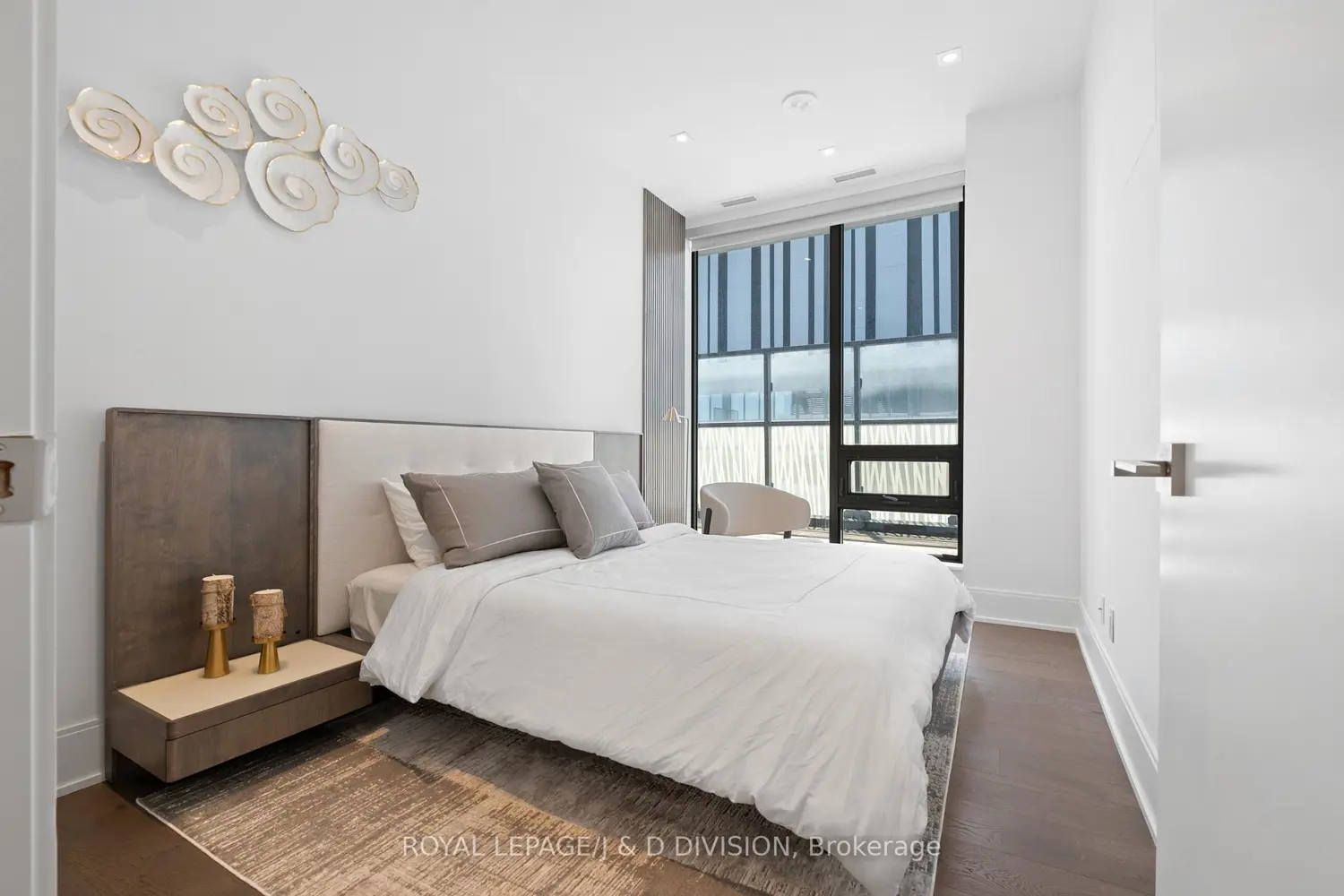 Additional image 10 of 50 Charles Street Ph 02 (5502)