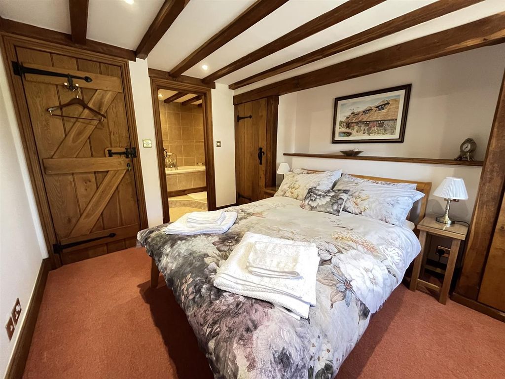 Additional image 12 of 4 bed detached house for saleStreet End Lane, Broad Oak, Heathfield TN21