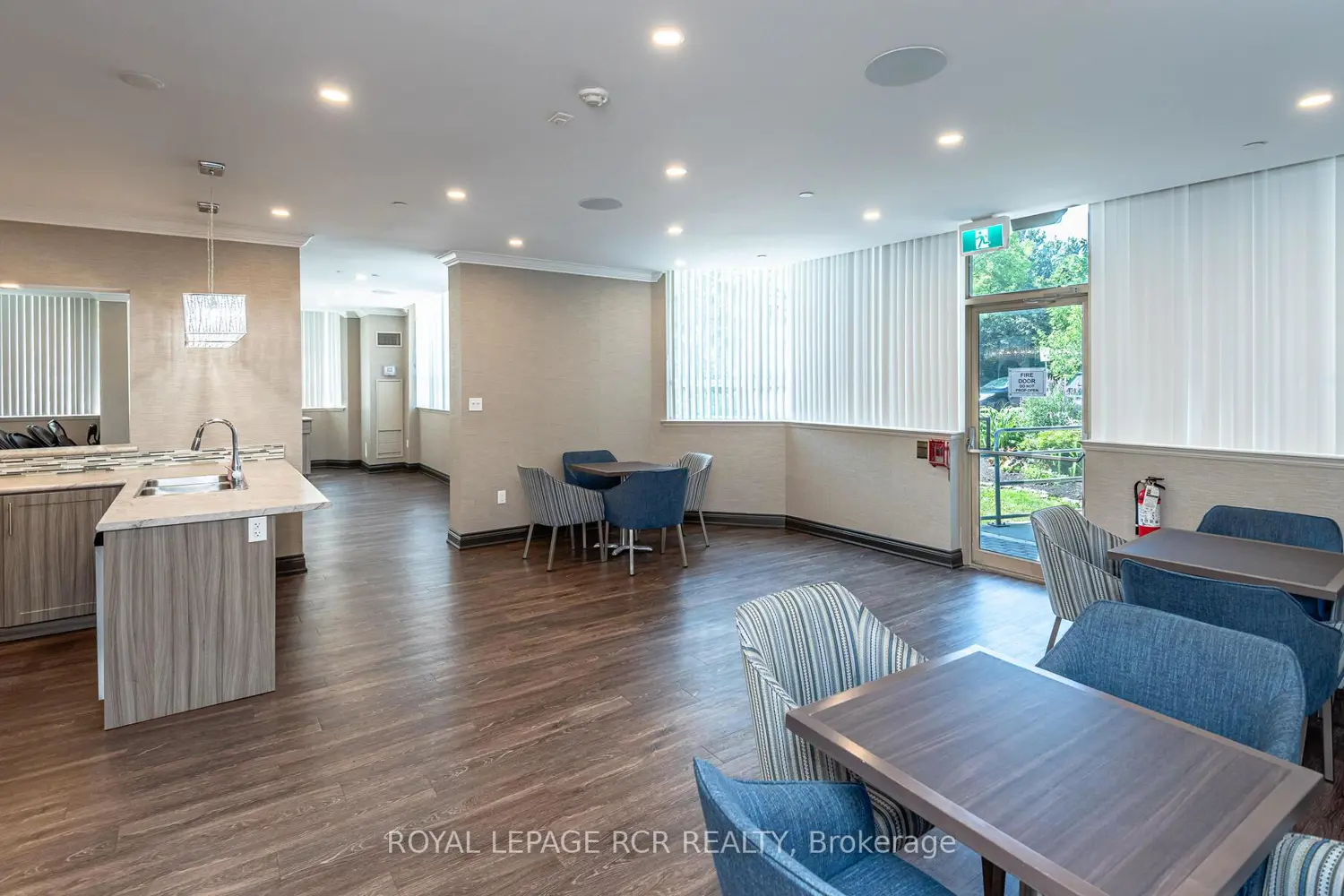 Additional image 15 of 270 Davis Drive 901