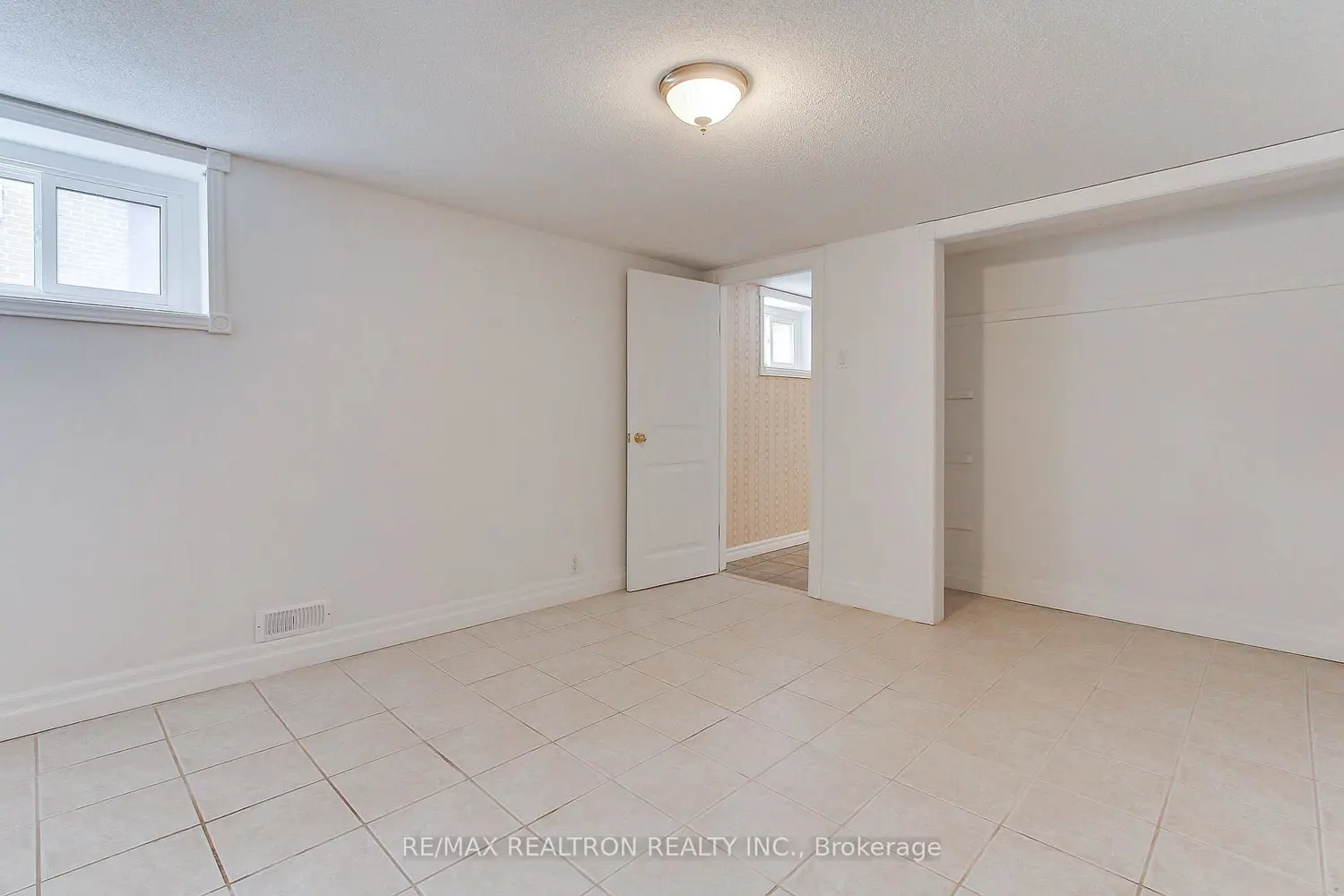 Additional image 13 of 72 Monkswood Crescent