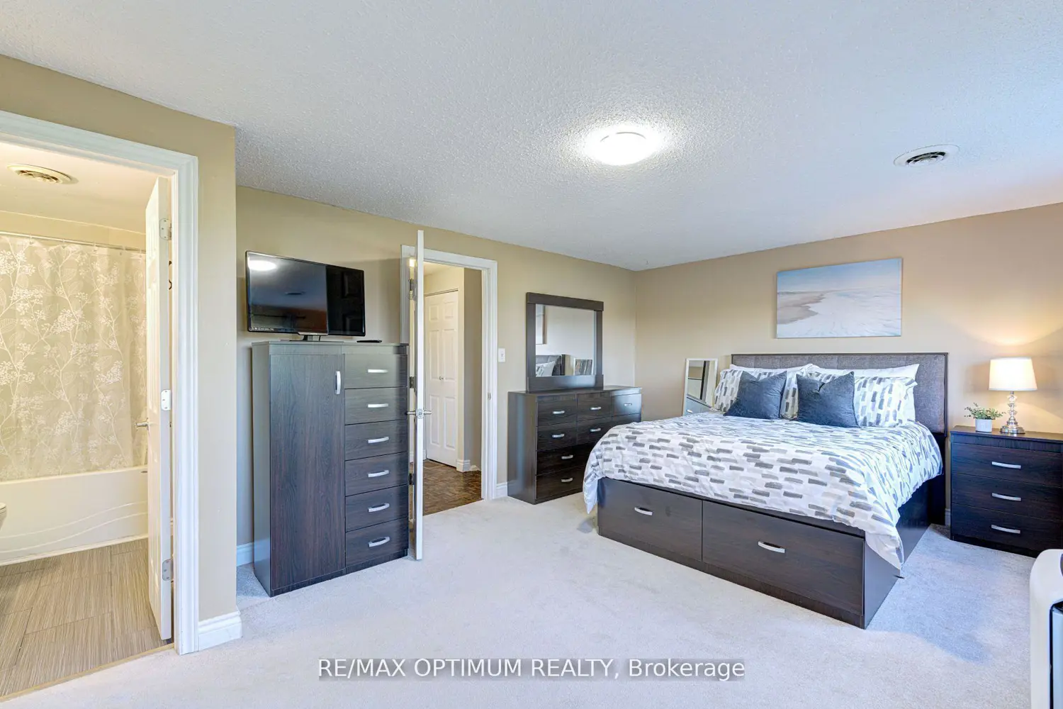 Additional image 11 of 2050 Upper Middle Road 81