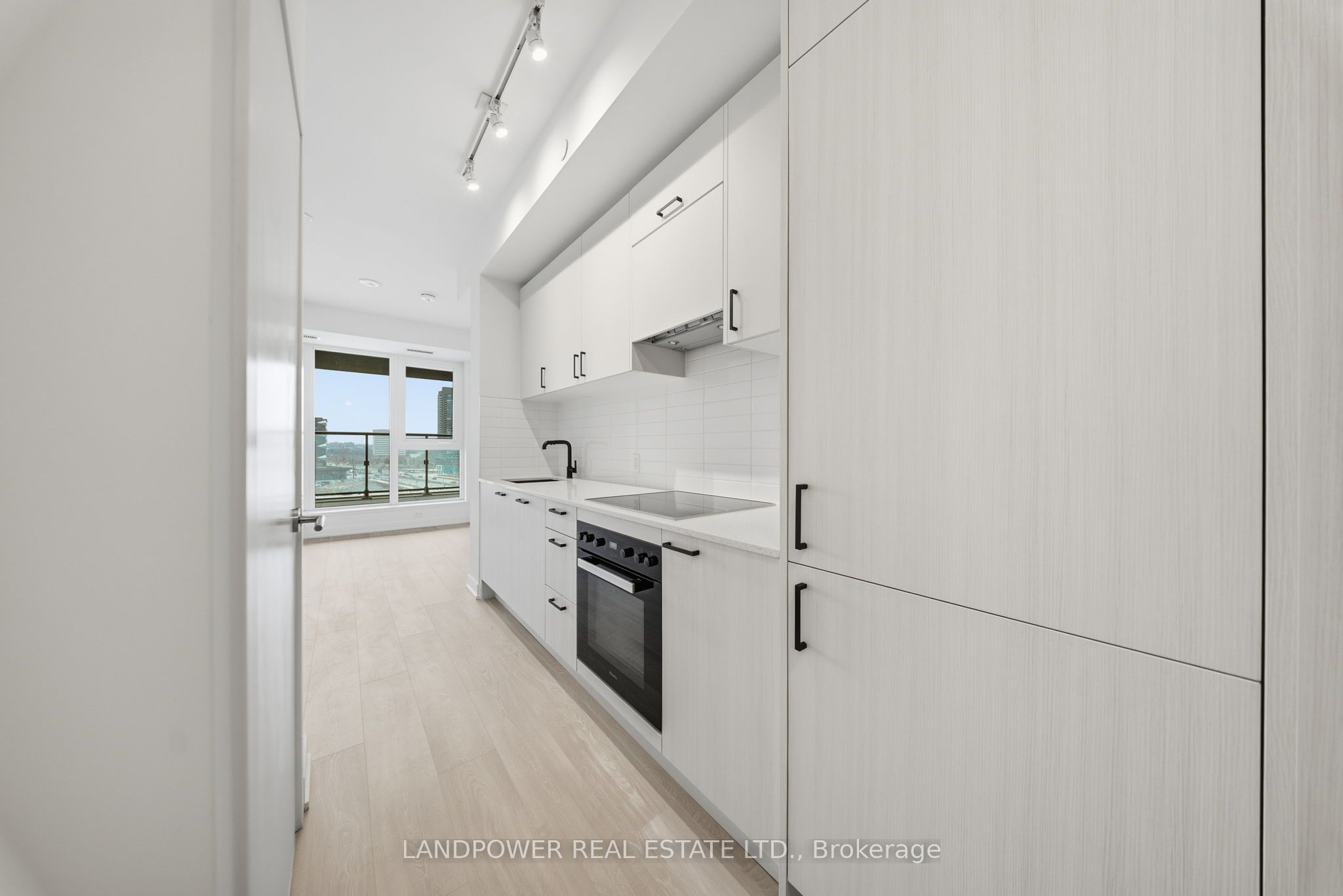 Additional image 6 of 708-5 Quarrington Lane, Toronto, ON, M3C 0S5