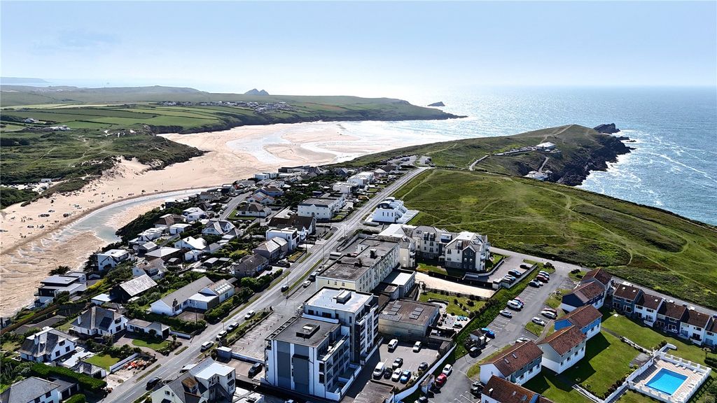 Additional image 15 of 2 bed flat for saleThe Point, Pentire Avenue, Newquay, Cornwall TR7