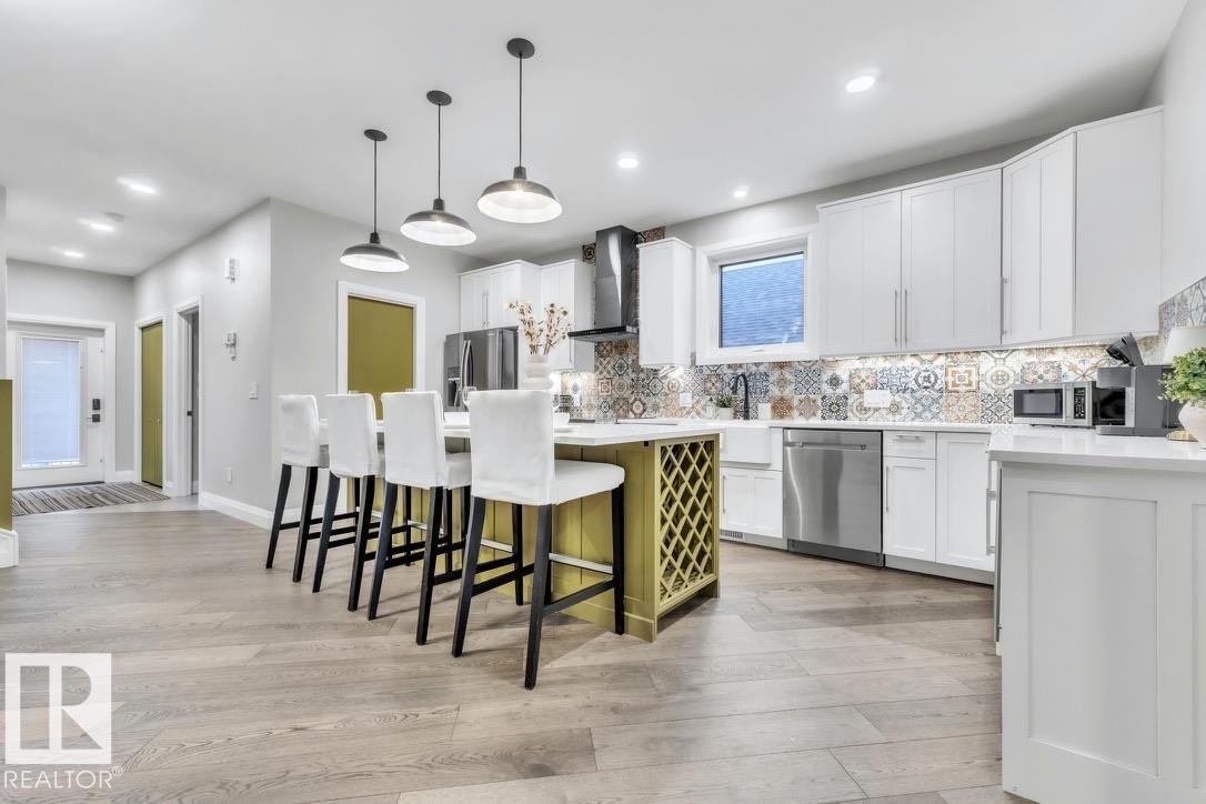 Additional image 6 of 8617 108a Street NW, Edmonton, AB, T6E4M7