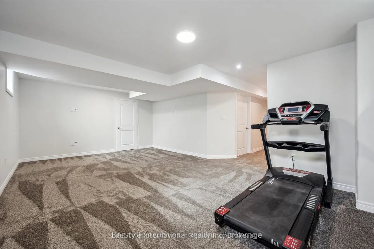 Additional image 19 of 55 Povey Road