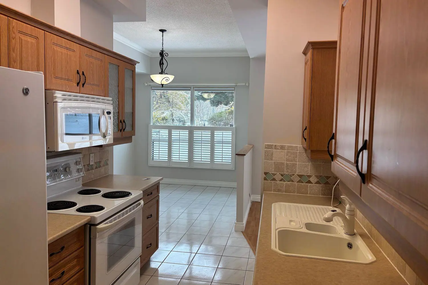 Additional image 8 of 100 Millside Drive 102