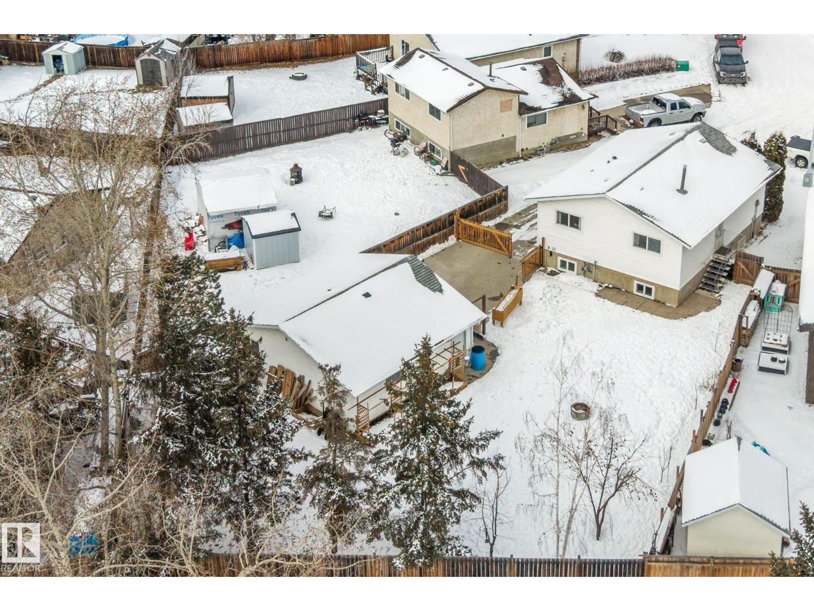 107 Warwick Road NW, Edmonton, AB, T5Z4P7