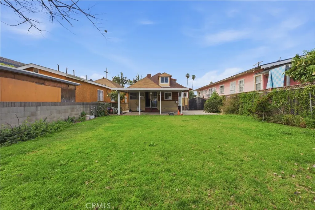 Additional image 77 of 1720 Orchard Ave, Los Angeles, CA 90006