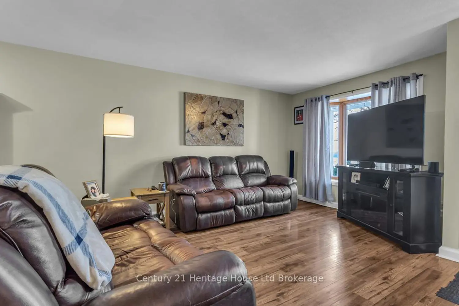 Additional image 3 of 47 Beckett Boulevard