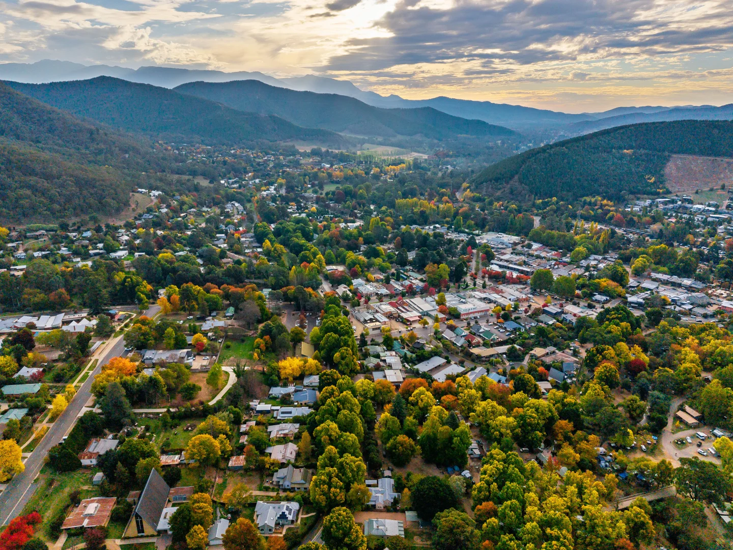 Additional image 28 of 1/14 Cobden Street, Bright VIC 3741