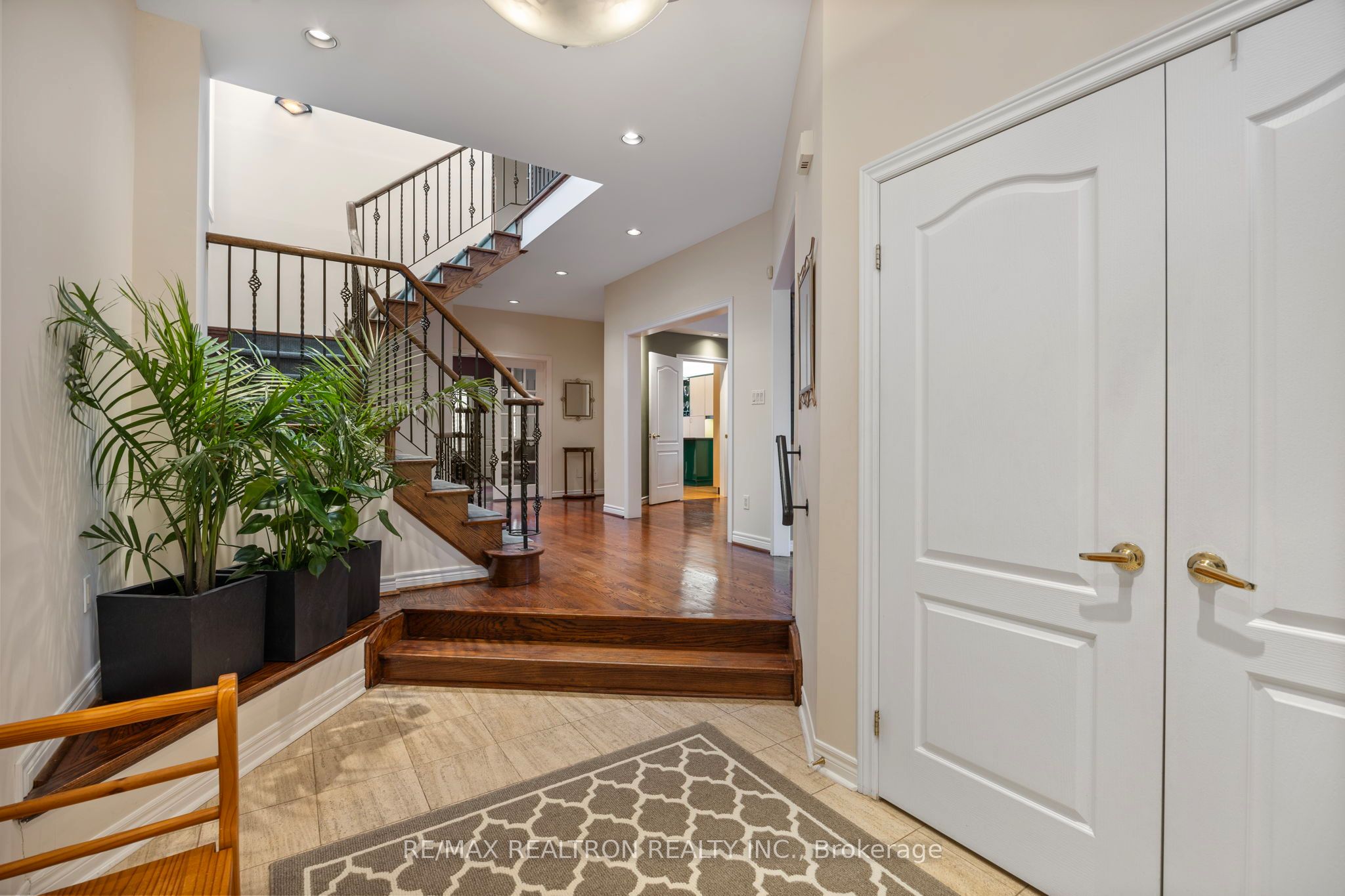 Additional image 5 of 110 Glen Park Avenue, Toronto, ON, M6B 2C5