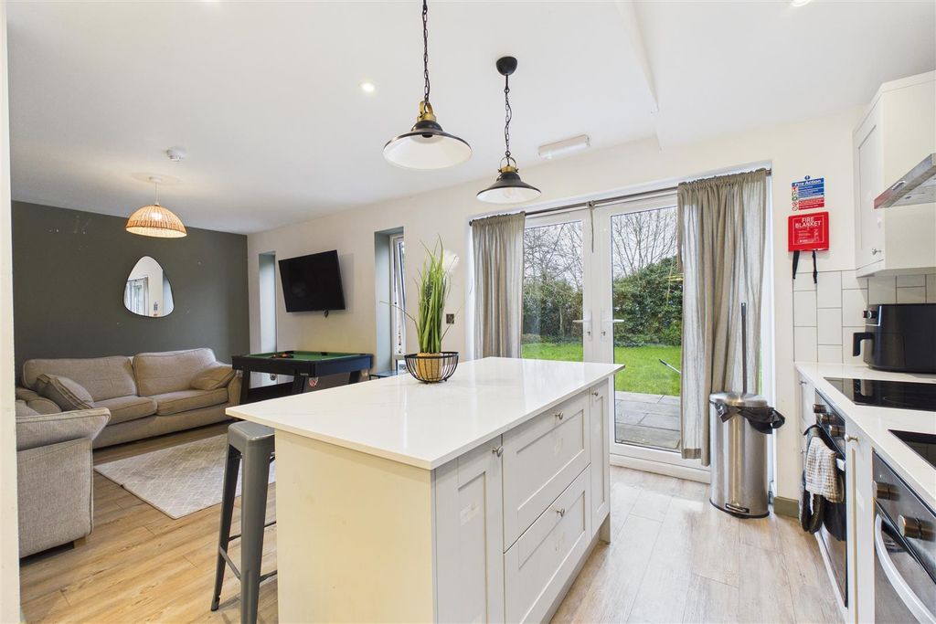Additional image 9 of 8 bed semi-detached house for saleGayner Road, Filton, Bristol BS7