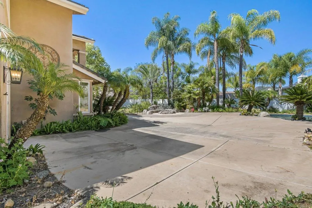 Additional image 55 of 3156 Willow Creek Place, Escondido, CA 92027