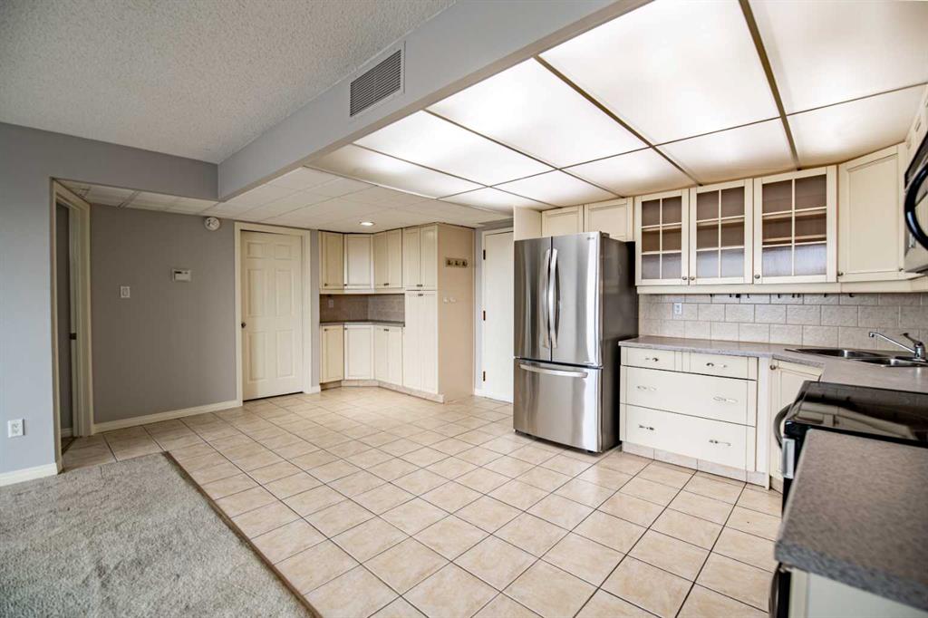 Additional image 6 of 1505-4902 37 Street, Red Deer, AB, T4N 6M9