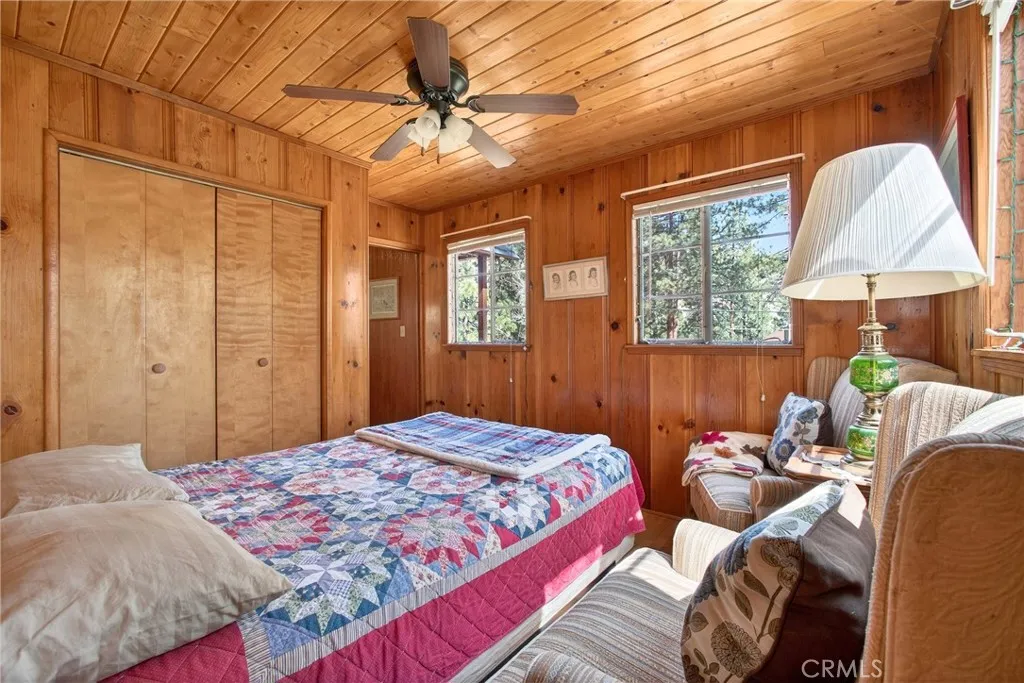 Additional image 16 of 5806 Victorville St, Wrightwood, CA 92397