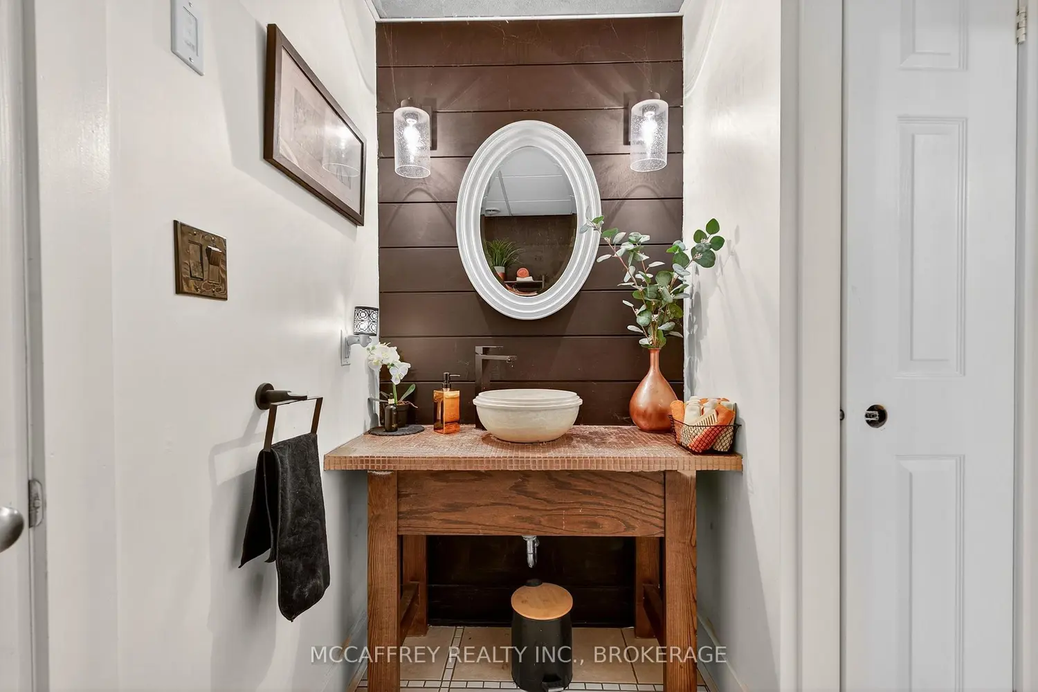 Additional image 12 of 45 Huron Street