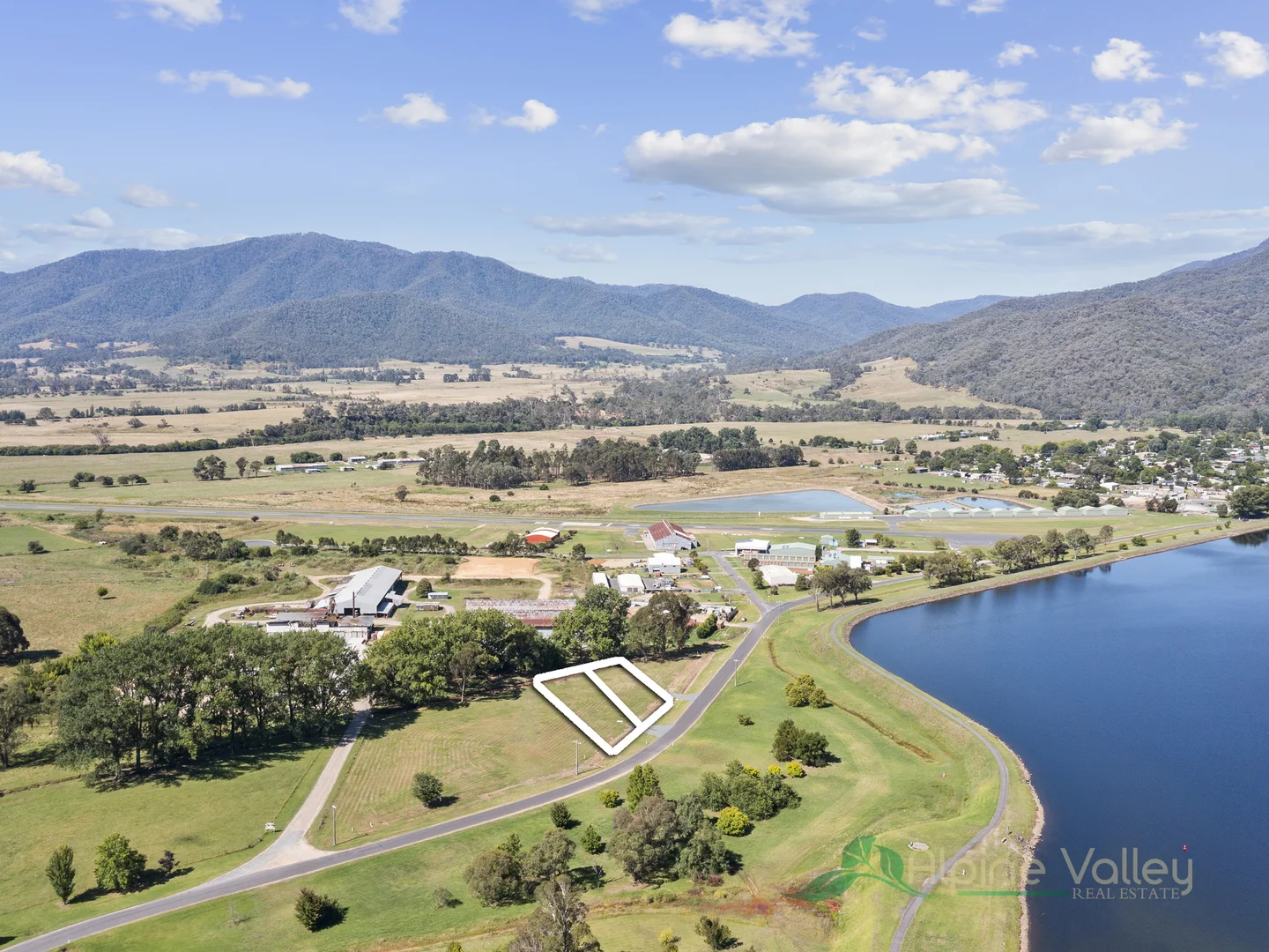 Additional image 8 of 2 Embankment Drive, Mount Beauty VIC 3699