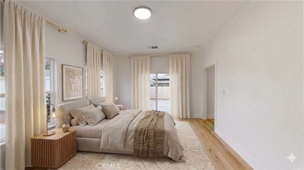 Additional image 12 of 2249 W 30th Street, Los Angeles, CA 90018