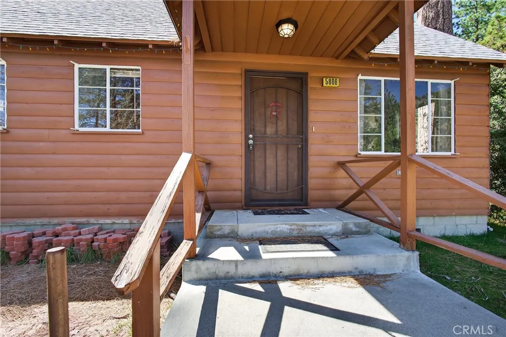 Additional image 31 of 5806 Victorville St, Wrightwood, CA 92397