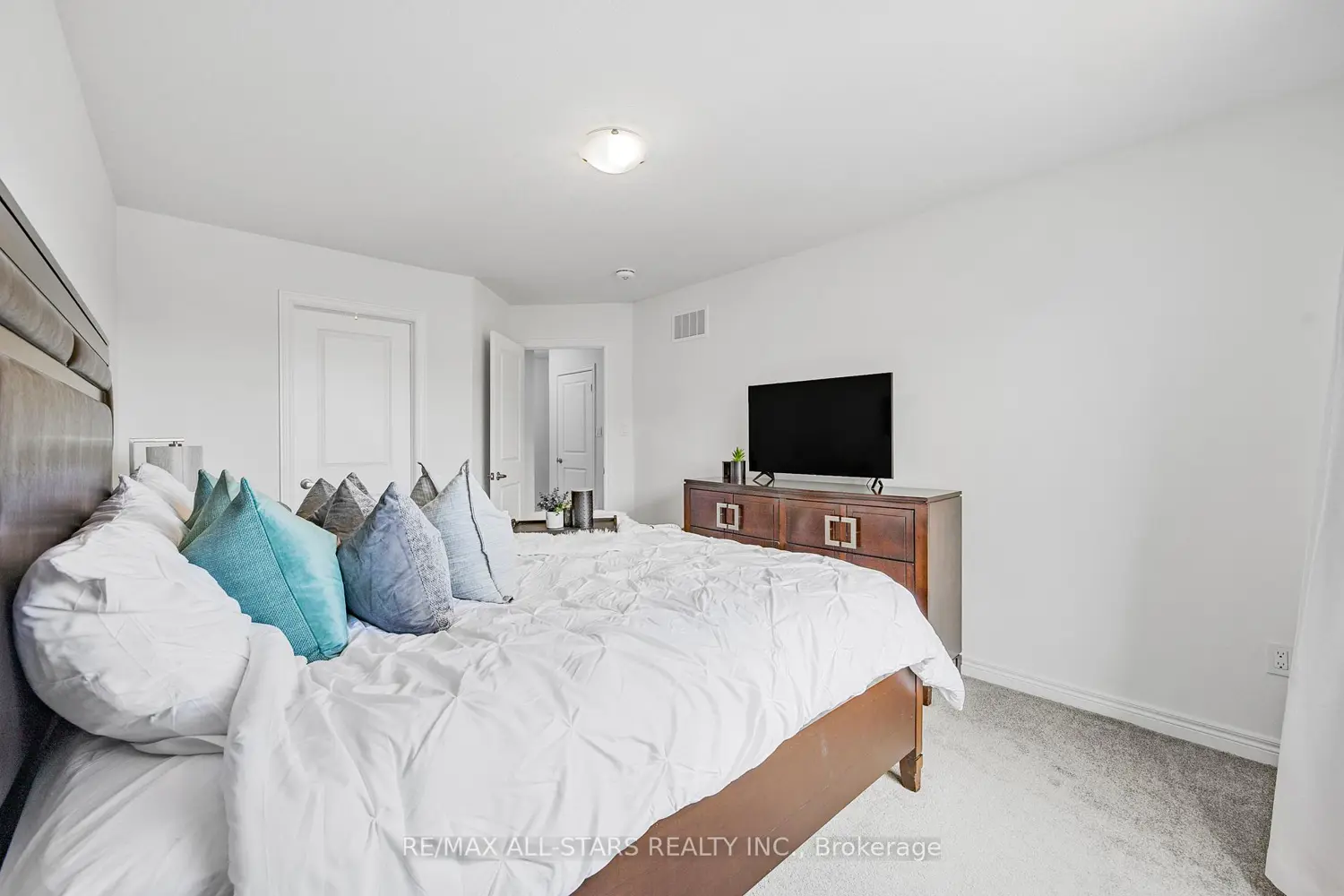 Additional image 14 of 79 Dryden Lane