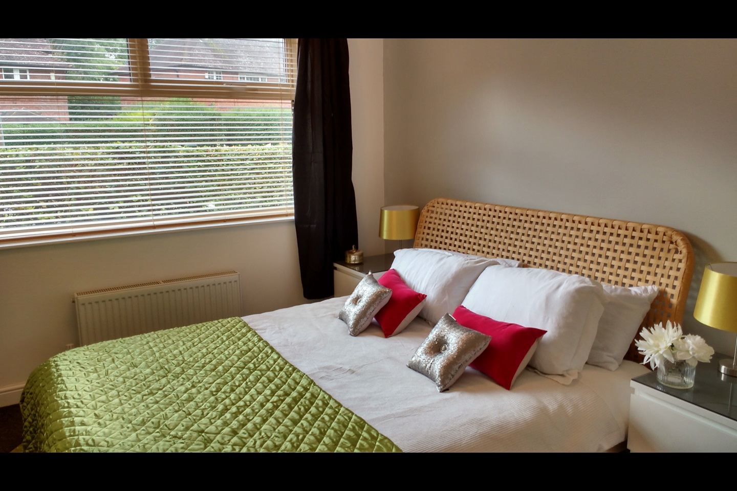 1 Bed Flat, Sandringham Mount, LS17, N1 7GU