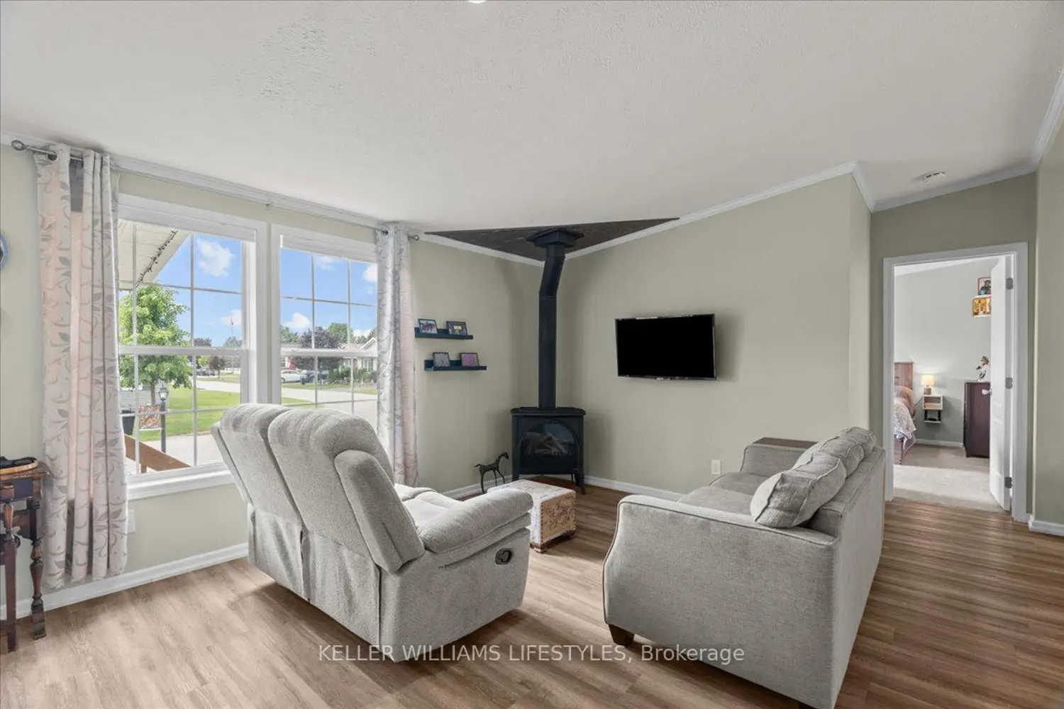 13 Kellestine Drive photo 2