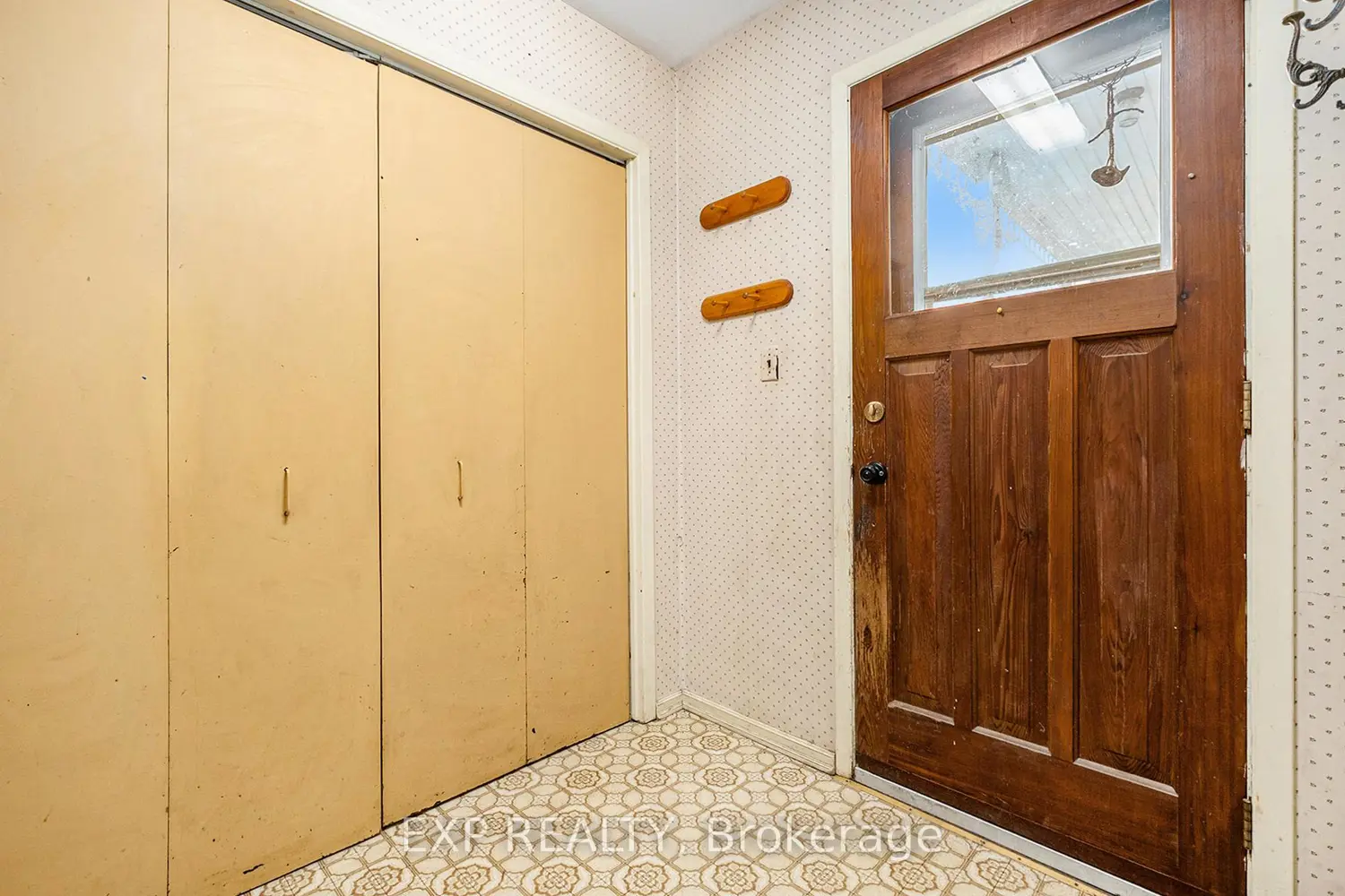 Additional image 4 of 18873 Kenyon Concession 5 Road