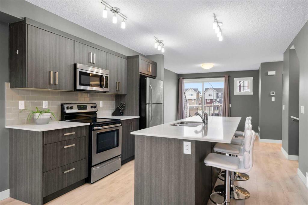 Additional image 6 of 505-1225 Kings Heights Way SE, Airdrie, AB, T4A 0T7