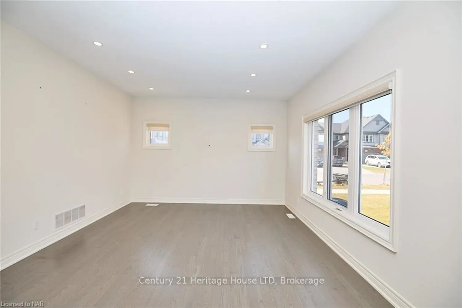 Additional image 3 of 14 Overholt Drive