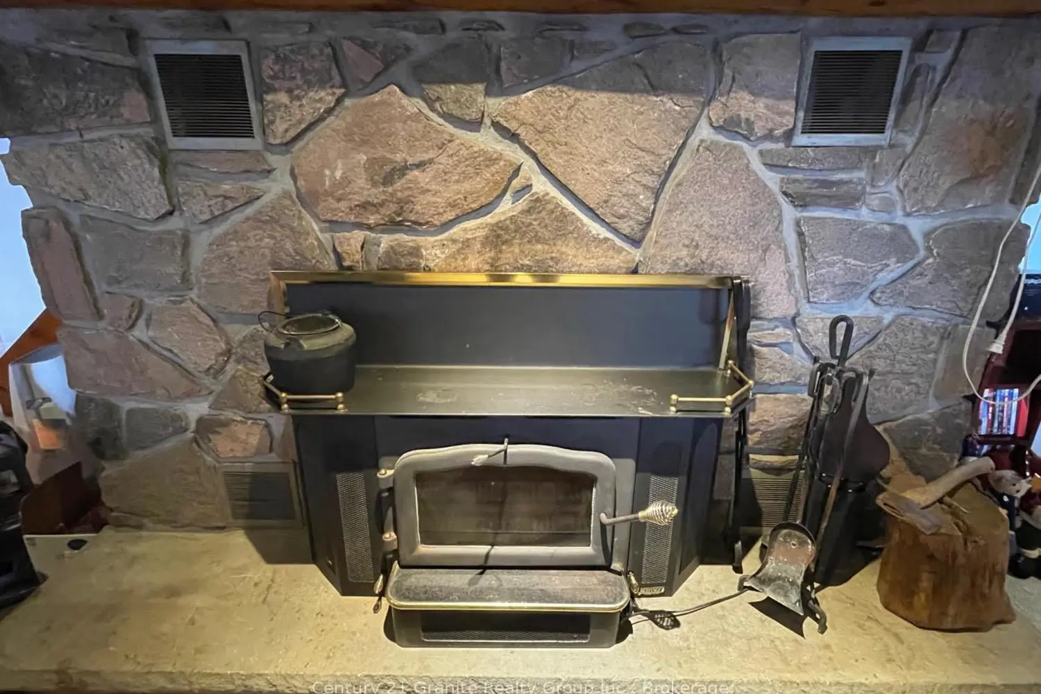 Additional image 10 of 1038 Broken Paddle Road