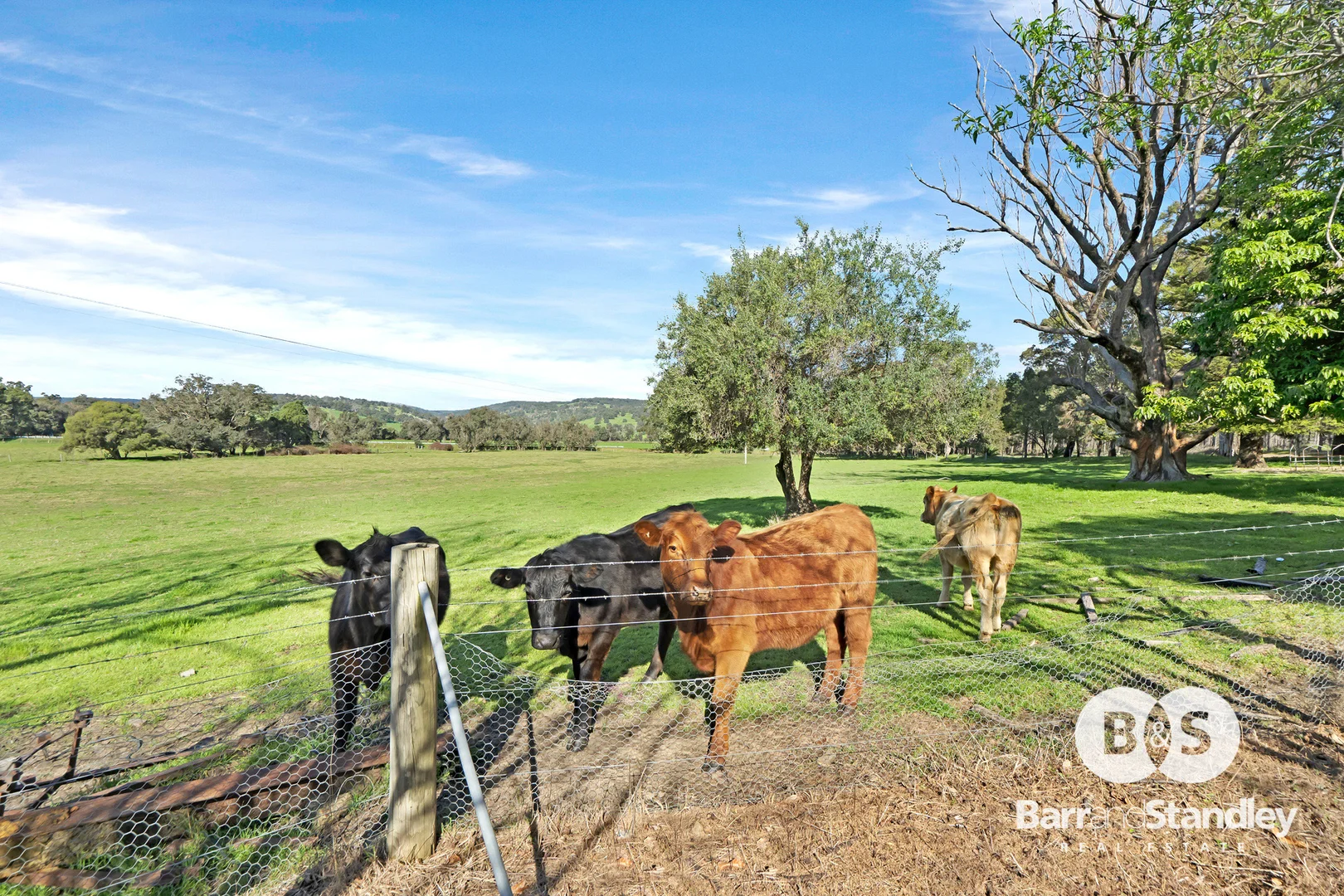 Additional image 9 of 32 James Road, Hamel WA 6215