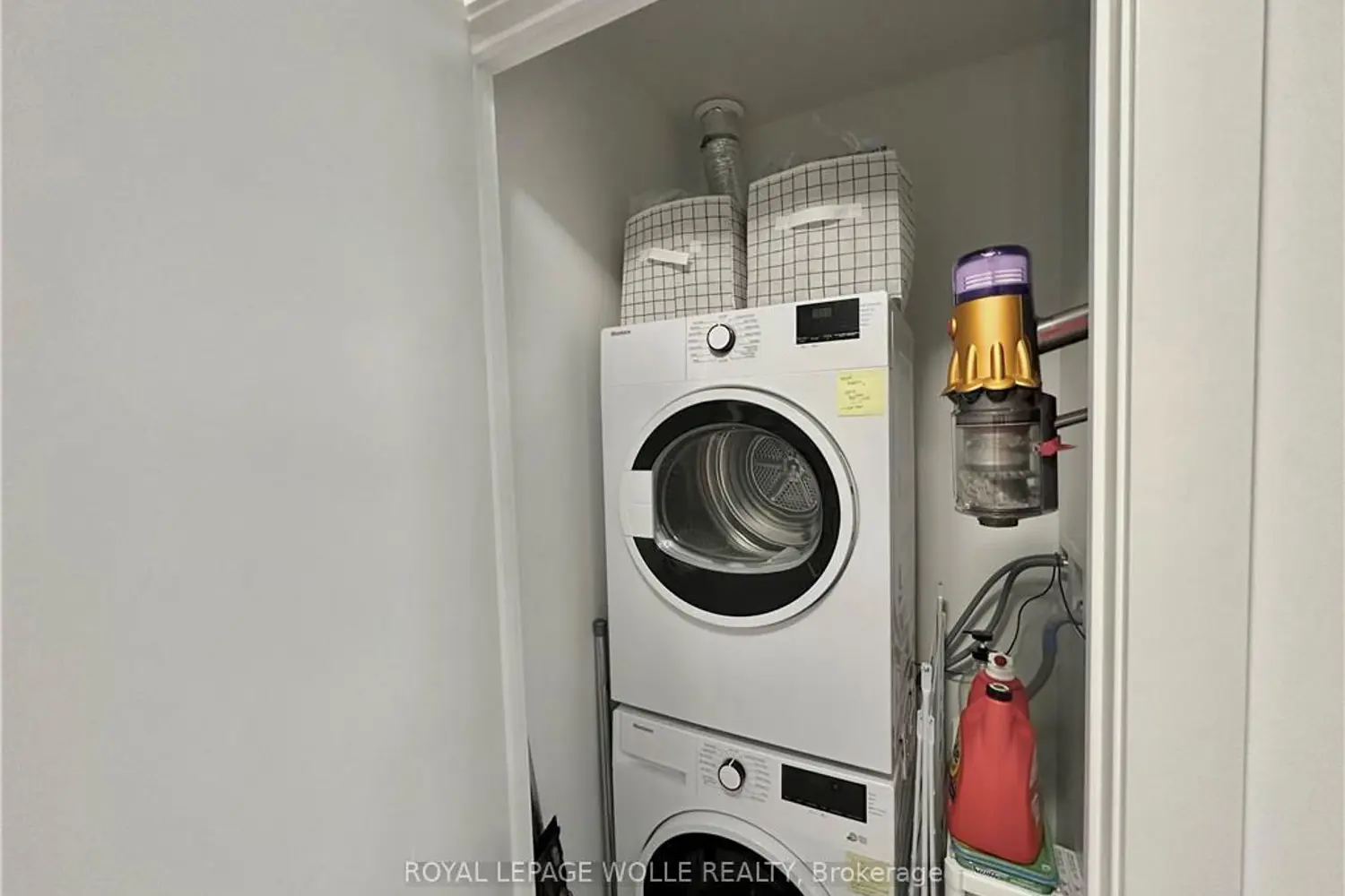 Additional image 15 of 15 Wellington Street 1114