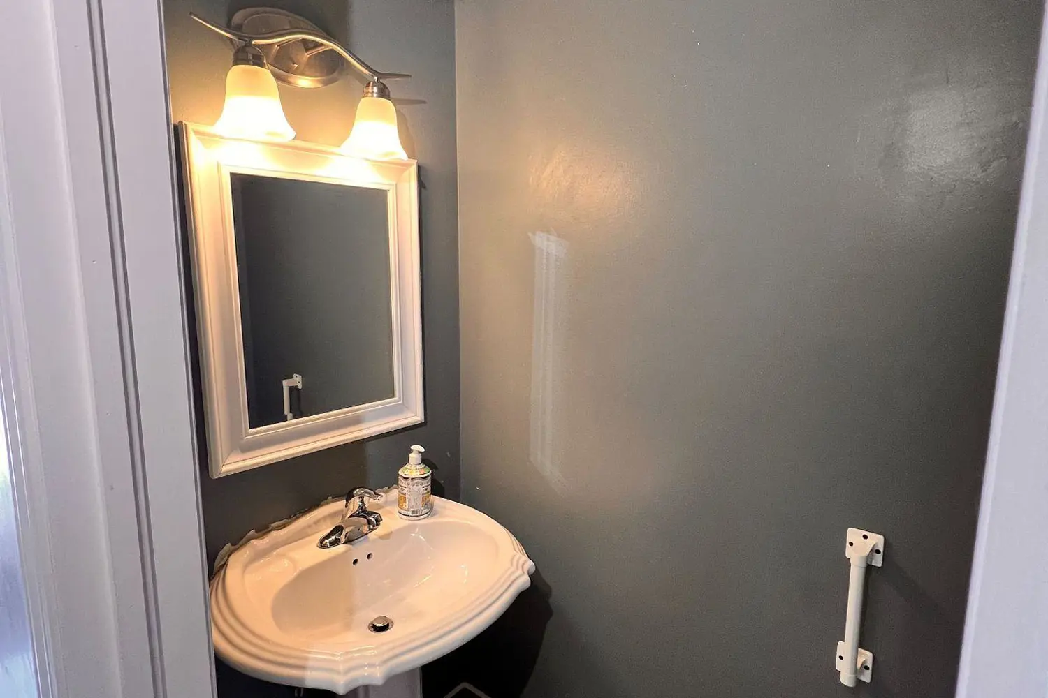 Additional image 7 of 1020 Central Park Drive 5