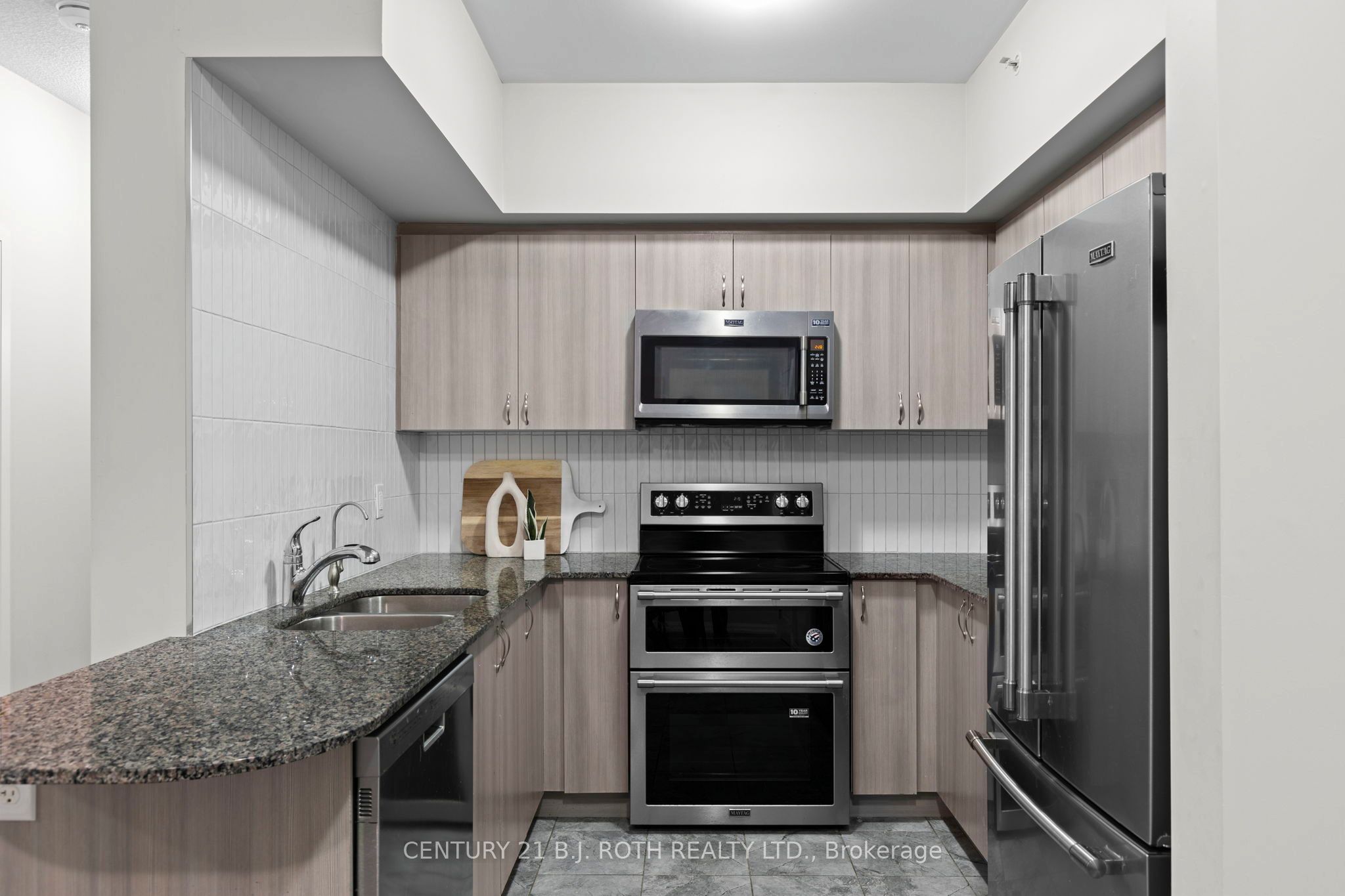 Additional image 6 of 115-302 Essa Road, Barrie, ON, L9J 0H3